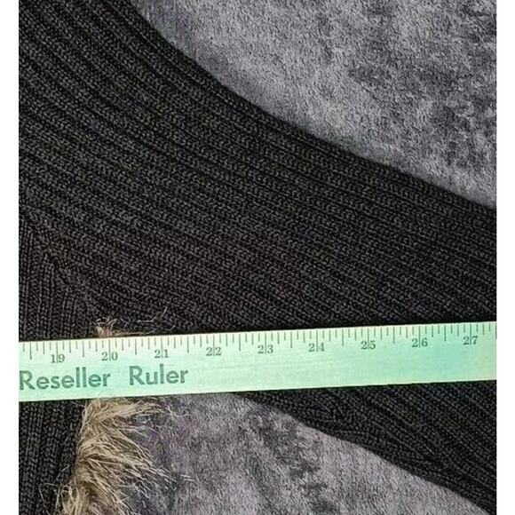 Premise Sweater Women Extra Large Gray Faux Fur Wool Blend Snap Up - Picture 6 of 9